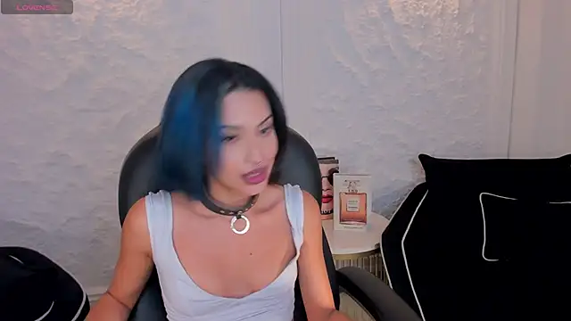 Živý XXX chat KayraLanne