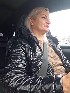 LadyTouch Live XXX-Chat