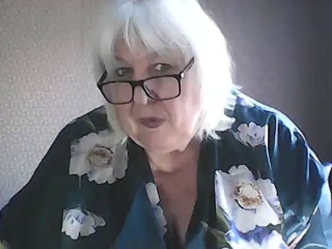 Alexia64231 élő XXX-chatje