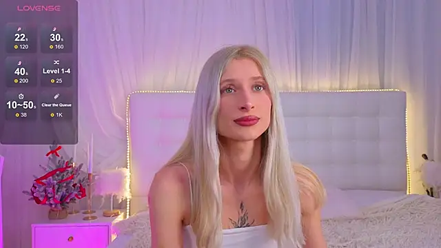 Monica_Leen élő XXX-chatje