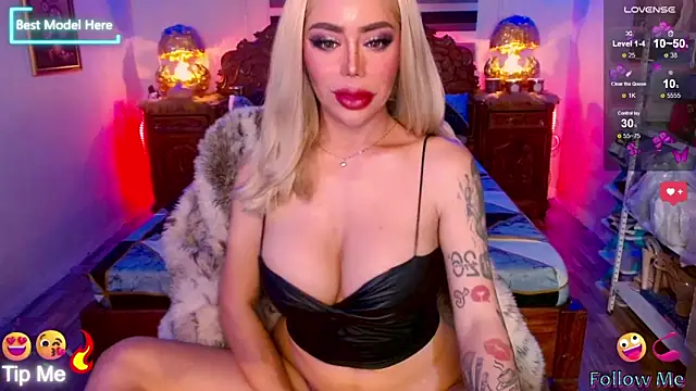 Pokazy przed kamerką – _UnstoppableMiss_