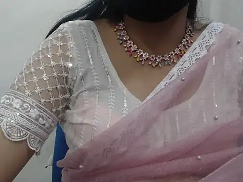 Show de Lovely_Siri_23 na webcam