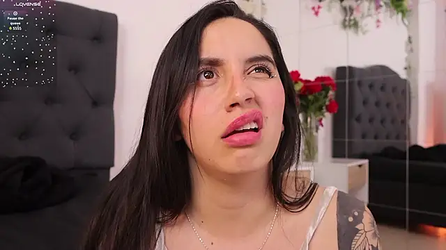 XXX chat uživo modela kaylee_lee