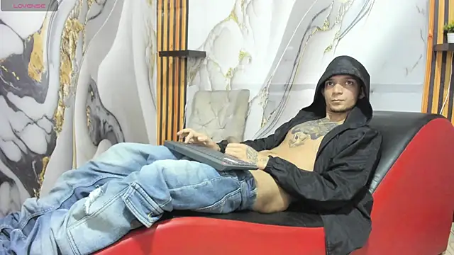 Chat XXX en directo de Straight_Guy22