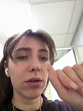 XXX chat uživo modela MariiD