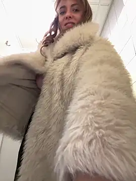 MariiDのウェブカメラショー