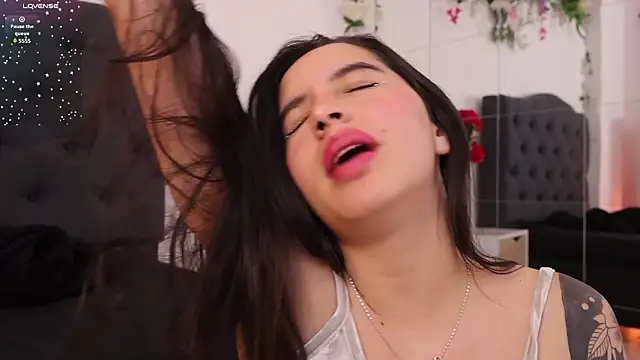 kaylee_lee élő XXX-chatje