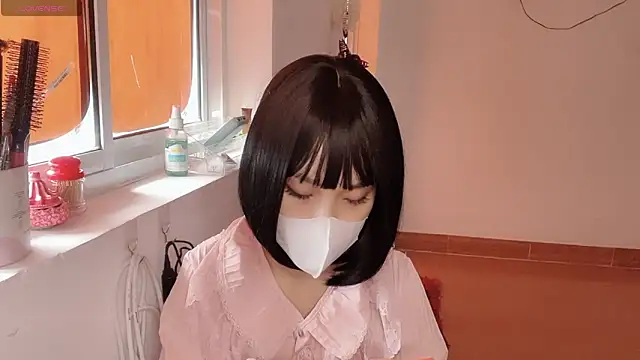 Tieu-May's Live XXX Chat