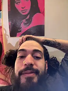 heluvsbabii: διαδικτυακό σόου στην κάμερα