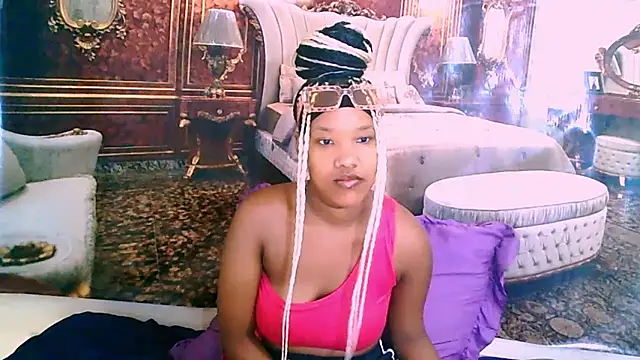 Онлайн чат XXX EroticSexyPrada