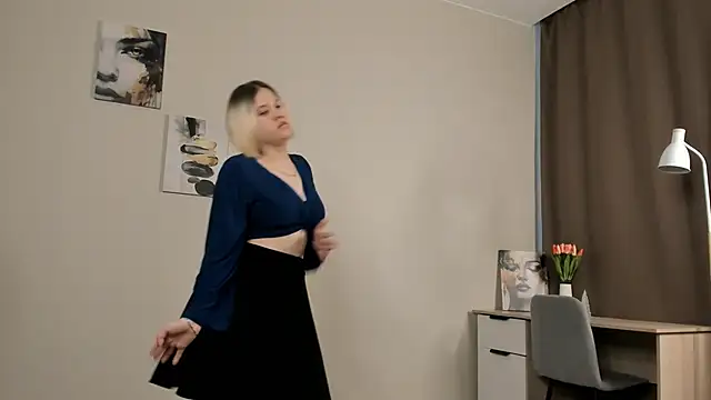 KeenaFigg Webcam Show