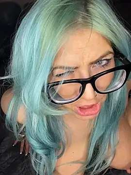 Chat XXX en directo de LittleMissEeve