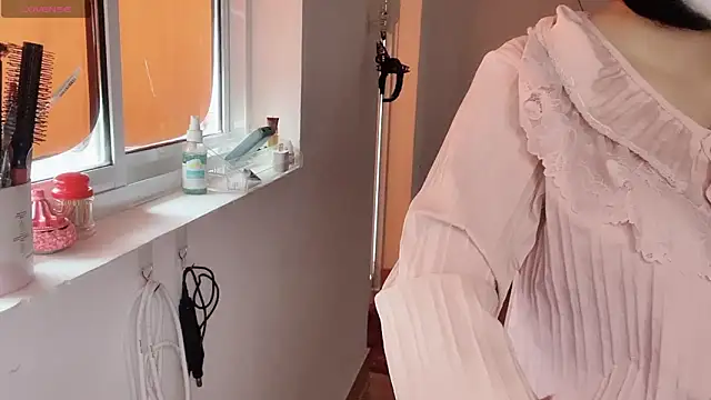 Tieu-May's Webcam Show