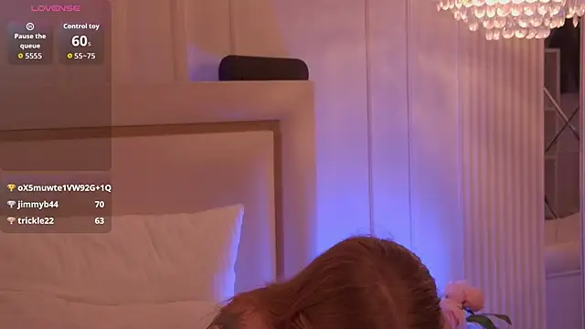 MollyHilton Live XXX-chat