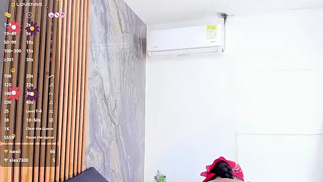 Czat XXX na żywo – LauraSaenz01