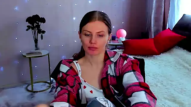 JinnaGreat's Live XXX Chat