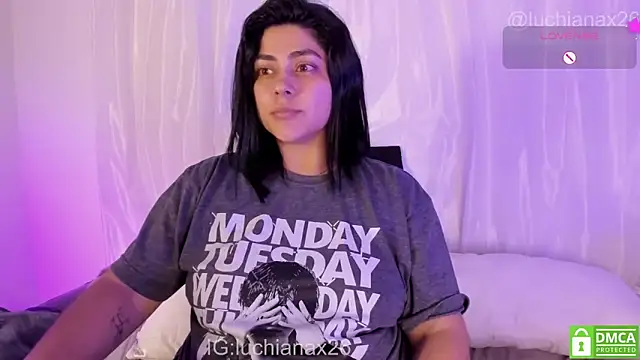 lucy26_ 现场XXX聊天