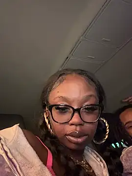 Chat +18 de sevynsexysinss ao vivo