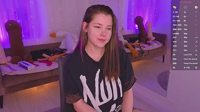 Chat XXX en directo de Mira_Falls