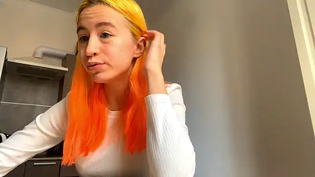 دردشة EmilyHein الجنسية المباشرة