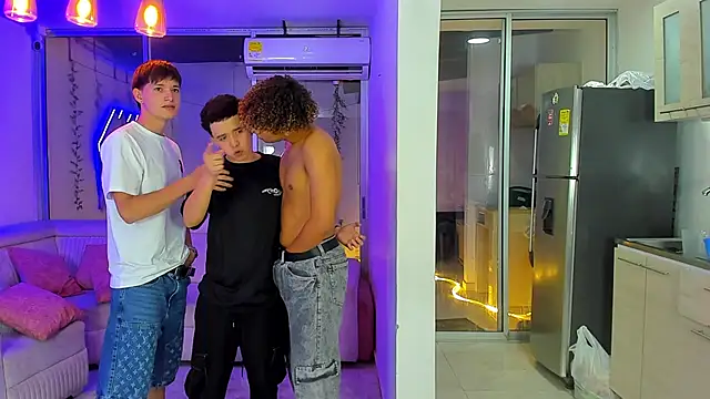 Houseofwarrios 网络视讯表演