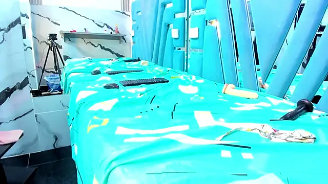 Show de webcam de leyla_brown1