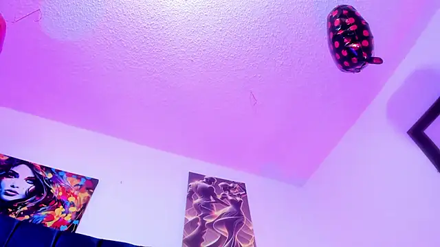 Chat XXX en directo de Annie_switt