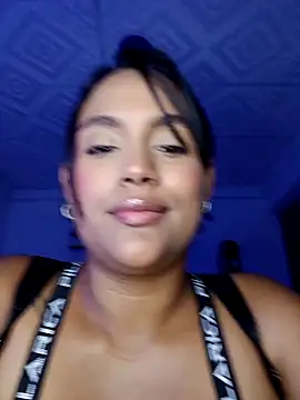 victoria_roussee Chat XXX in diretta