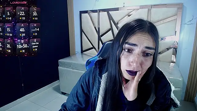 Maily_a_ Live XXX-Chat