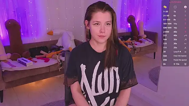 Mira_Falls Chat XXX in diretta