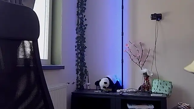 karo123421's Live XXX Chat