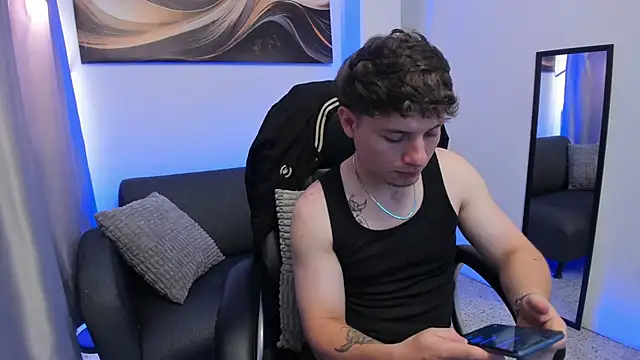 Leoo_Miller Live XXX-Chat