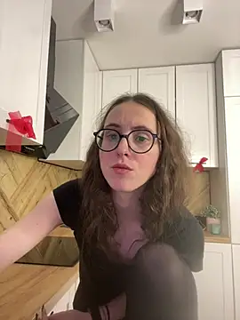 MartiniiSelenna Adlı Modelin Canlı XXX Sohbeti