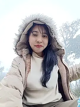 emaame68's Webcam Show