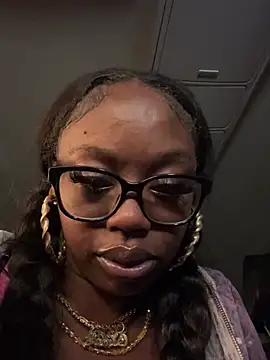 Chatroom XXX en direct de sevynsexysinss