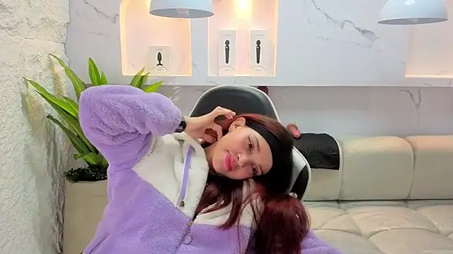 Chatroom XXX en direct de aurora_tp