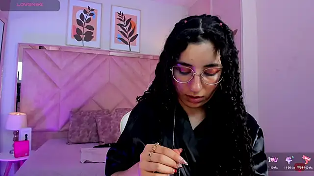 DemiJones_ Live XXX-Chat