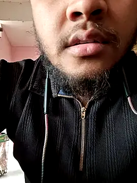 RaiStarrrr0-9 Webcam Show