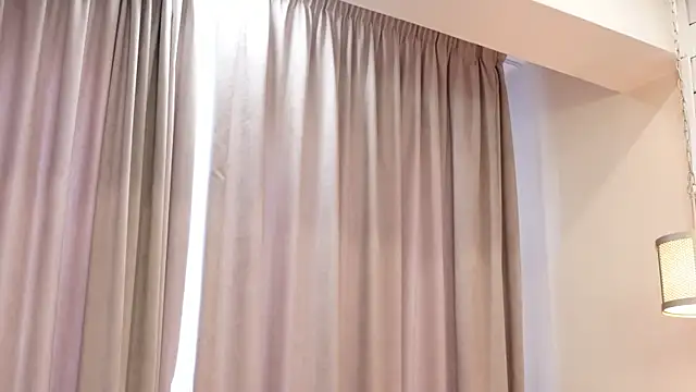 Chatroom XXX en direct de IsabellaMysty