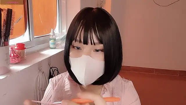 Czat XXX na żywo – Tieu-May