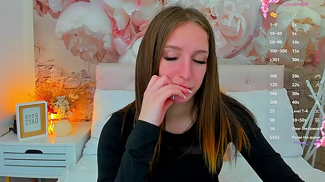 Онлайн чат XXX IrisMatt