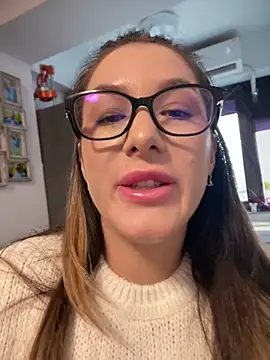 HotXMom_ Live XXX Chat