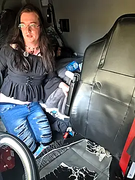 prxtty_alexan Webbikameraesitys