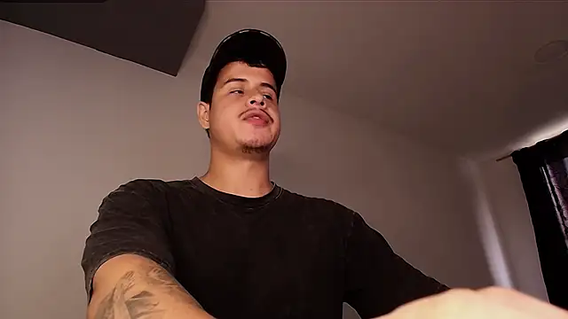 BjornSteel webkamerás műsora