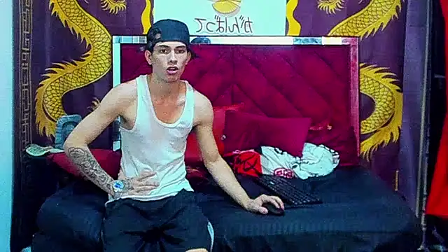 Pride_couple Adlı Modelin Web Kamerası Şovu