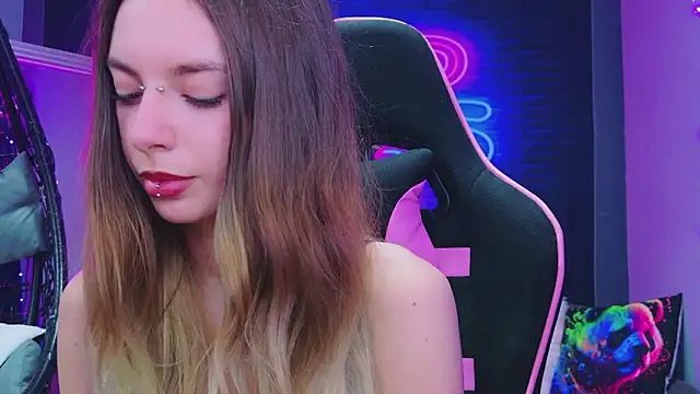 دردشة CoraVex الجنسية المباشرة