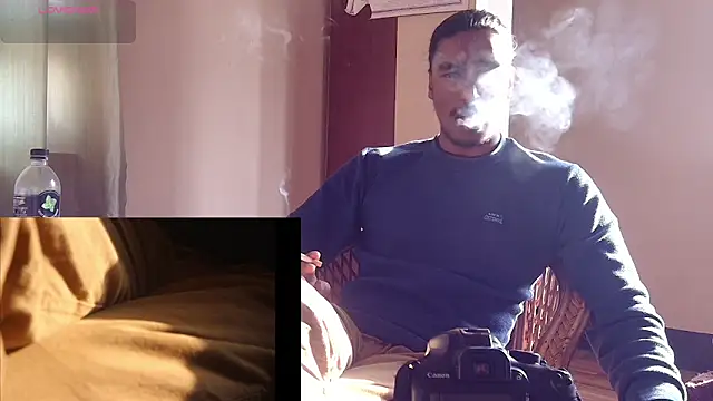 Gre3k_god's Webcam Show