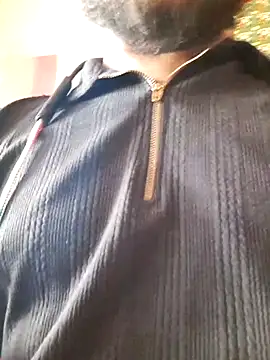 RaiStarrrr0-9's Live XXX Chat