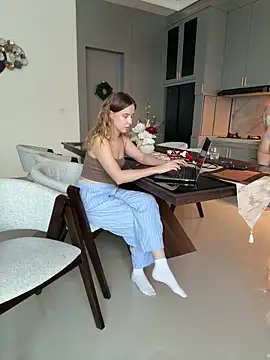 Czat XXX na żywo – Nura_n_Sarah