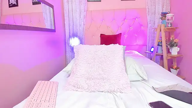 Chat +18 de Liam_evvan ao vivo